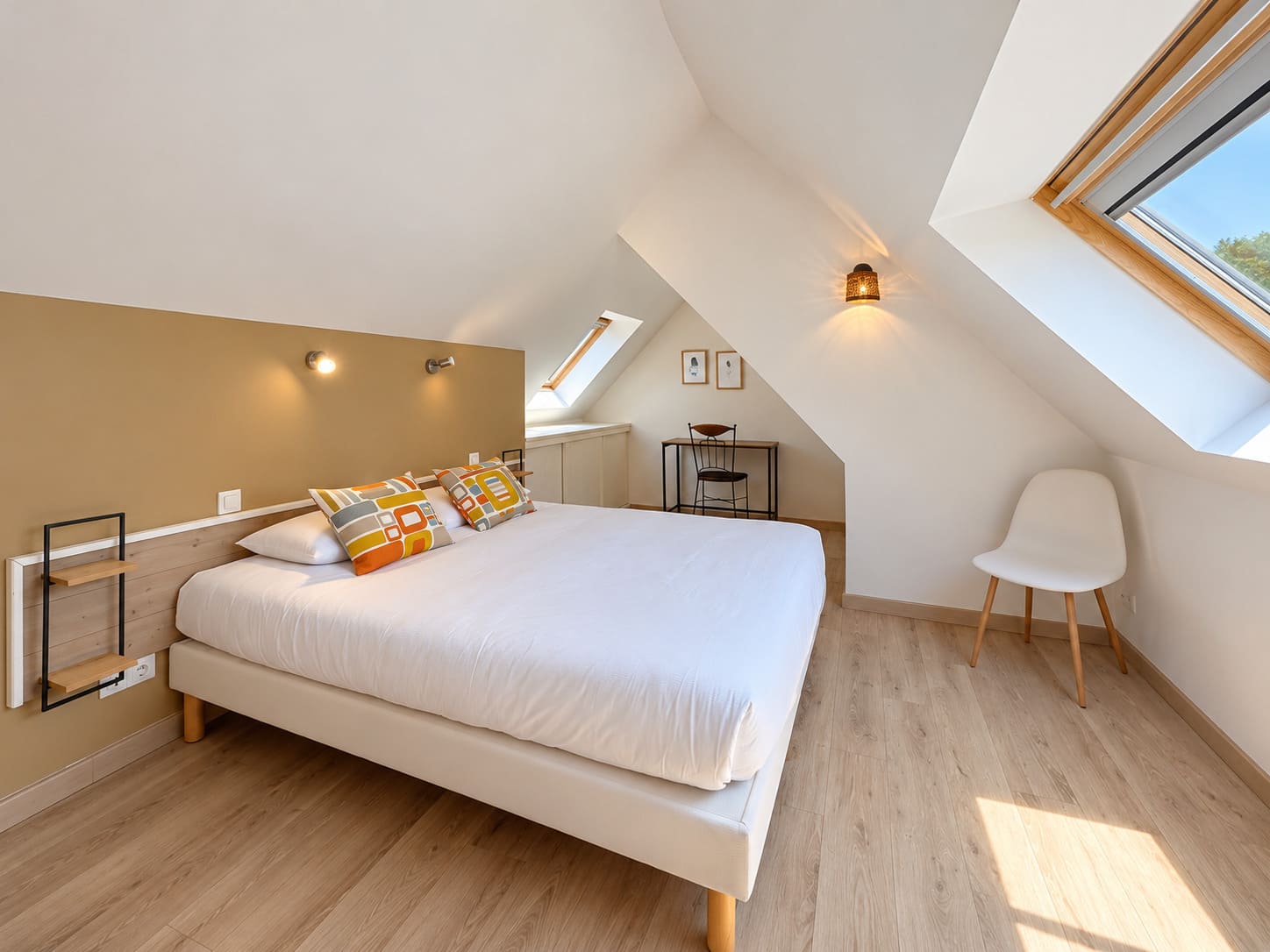grande chambre de l'étage dans le gîte la roche aux gîtes du pêcheur à Erquy