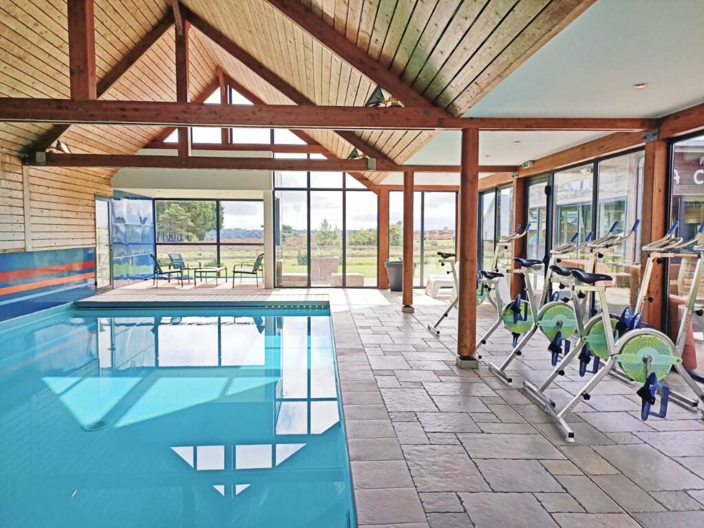 Gîte à Erquy avec piscine couverte chauffée en Bretagne